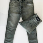 Calça Jeans Armani  48