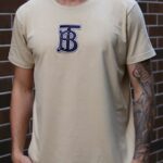 Camiseta Burberry  GG